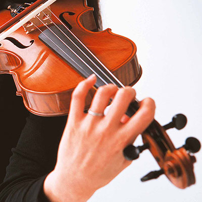 Geige spielen lernen in der Yamaha Musikschule in Wien